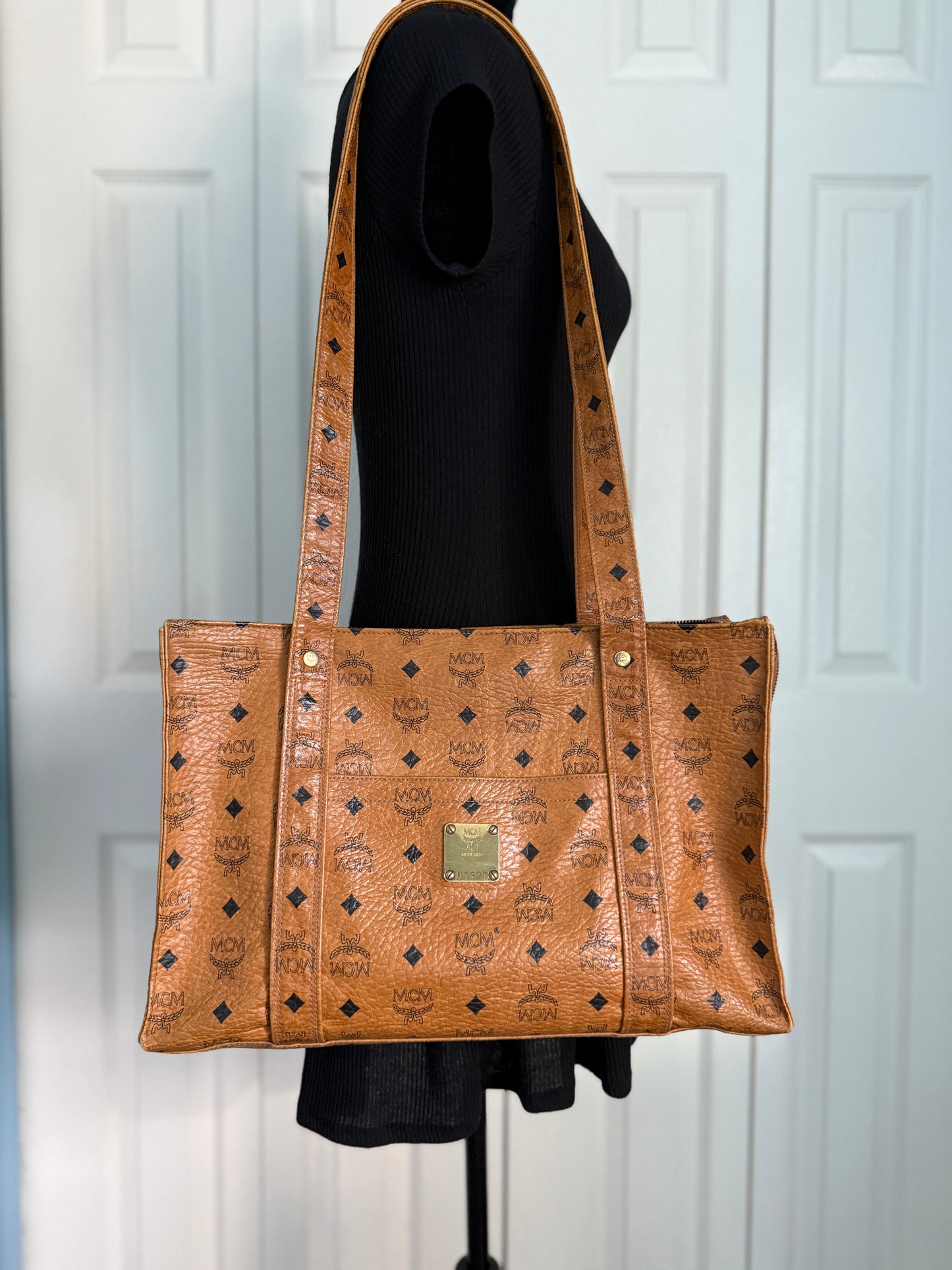 MCM Shoppers Tote Long Handle