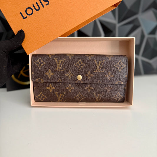 Louis Vuitton Sarah Wallet TH0045