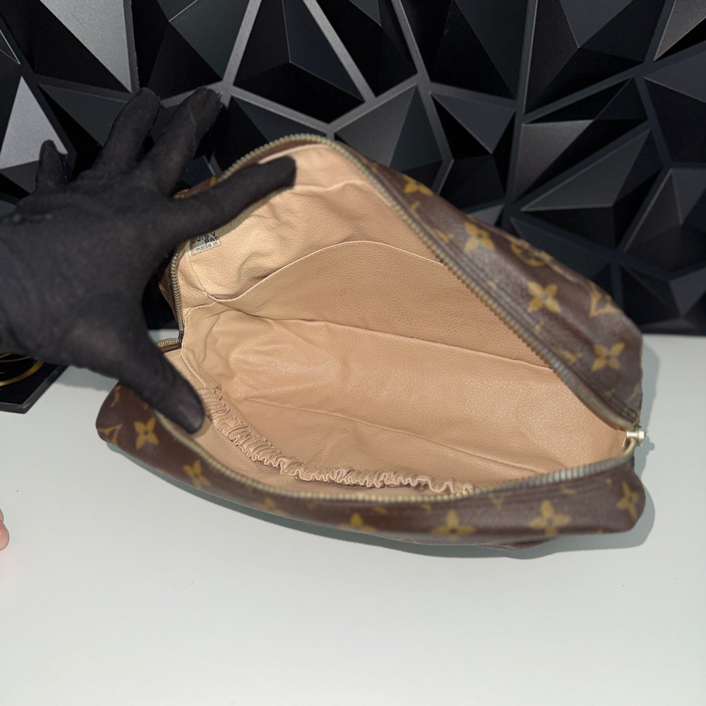 Louis Vuitton Trousse 28