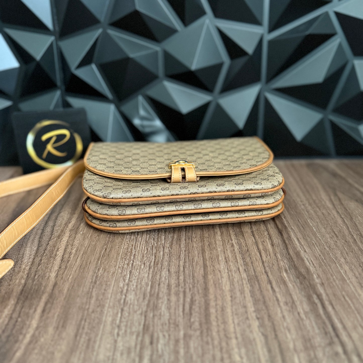 Gucci Vintage Shoulder Bag