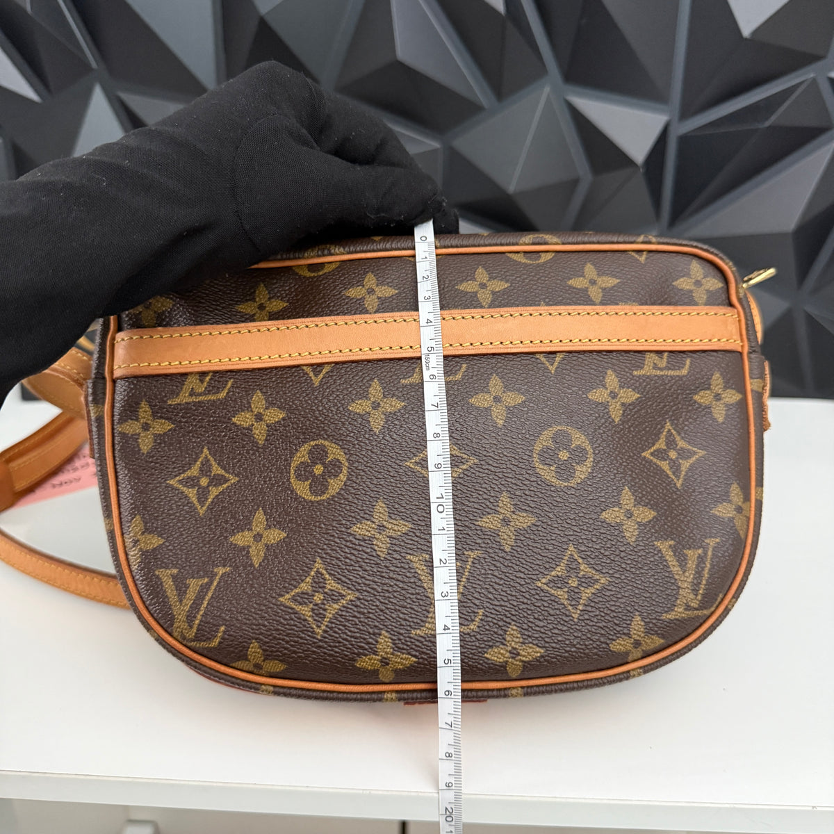 Louis Vuitton Jeune Fille PM