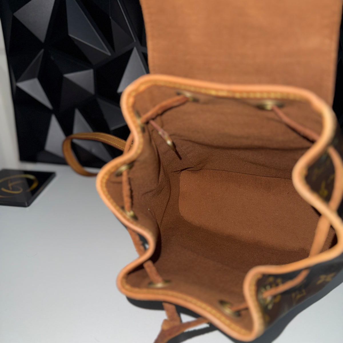 Louis Vuitton Montsouris Mini