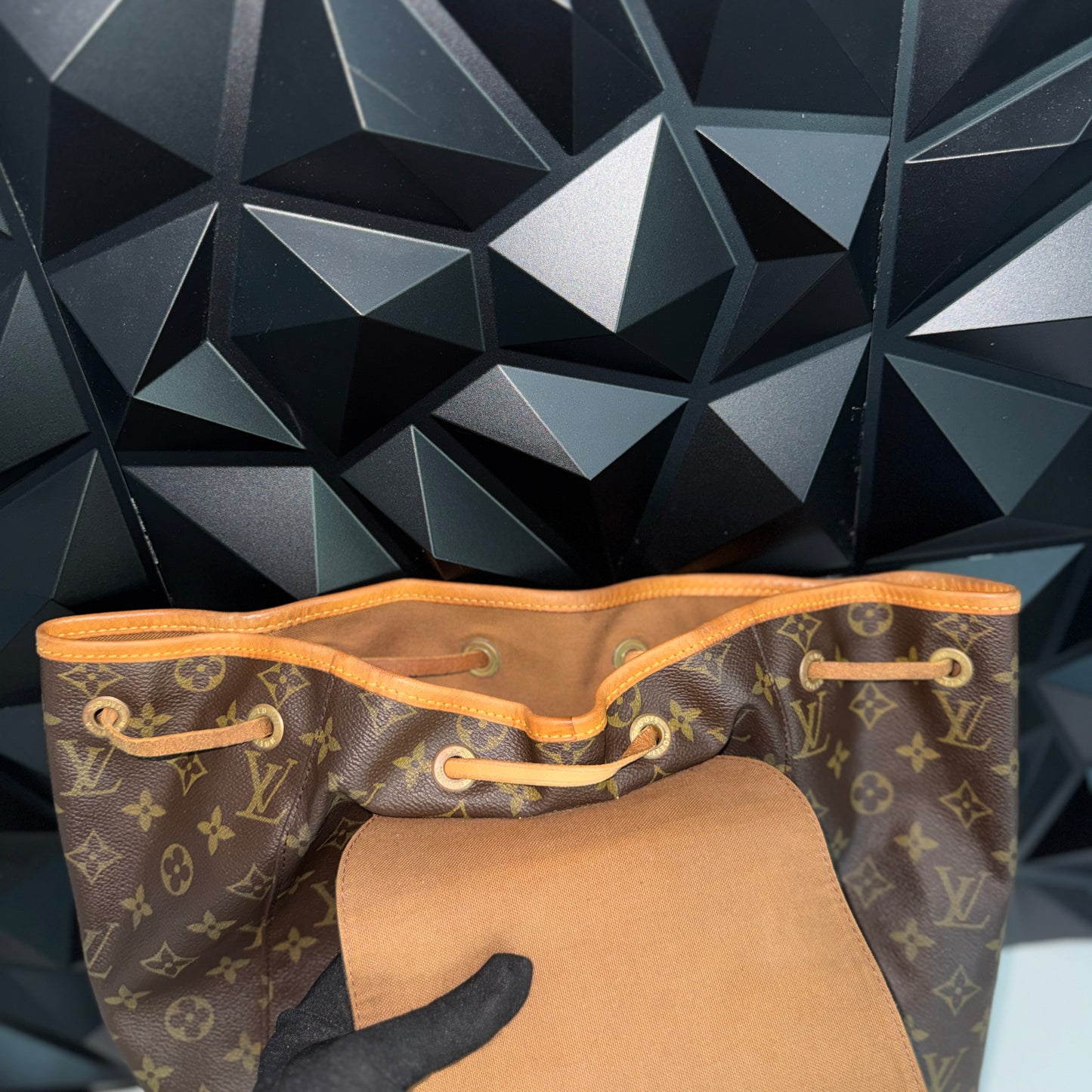 Louis Vuitton Montsouris GM