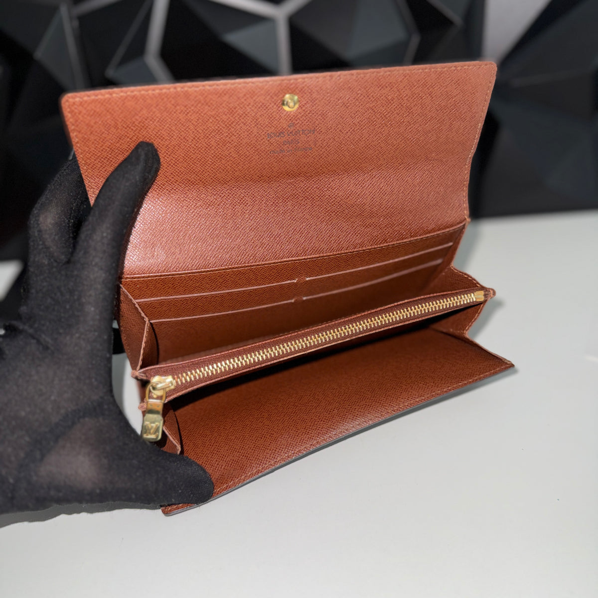 Louis Vuitton Sarah Wallet TH0045