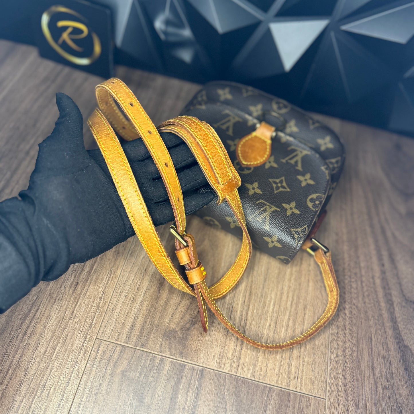 Louis Vuitton Saint Cloud PM