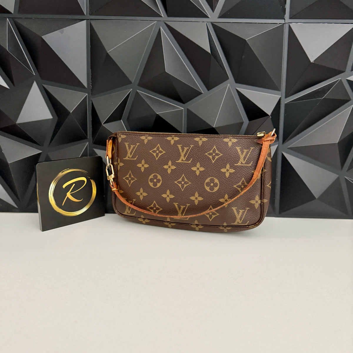 Louis Vuitton Pochette Accessoires
