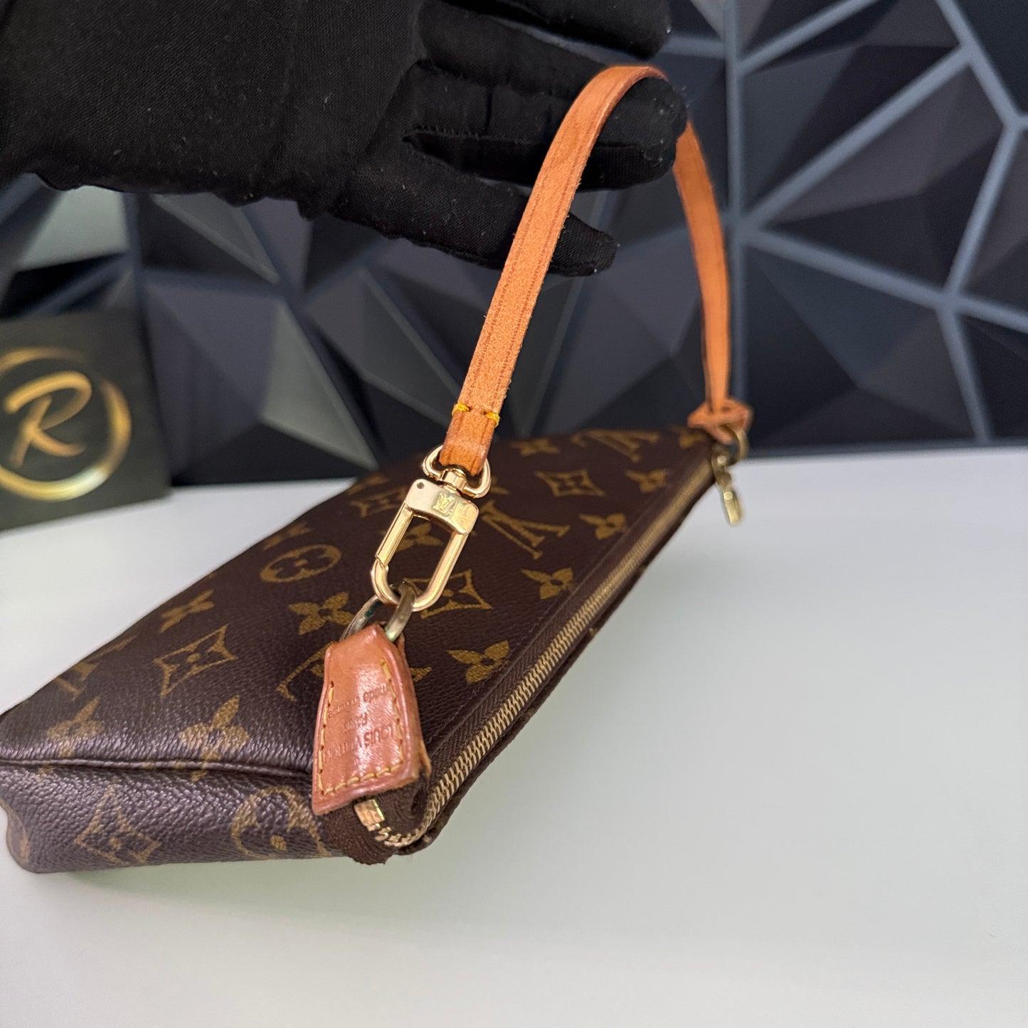 Louis Vuitton Pochette Accessoires