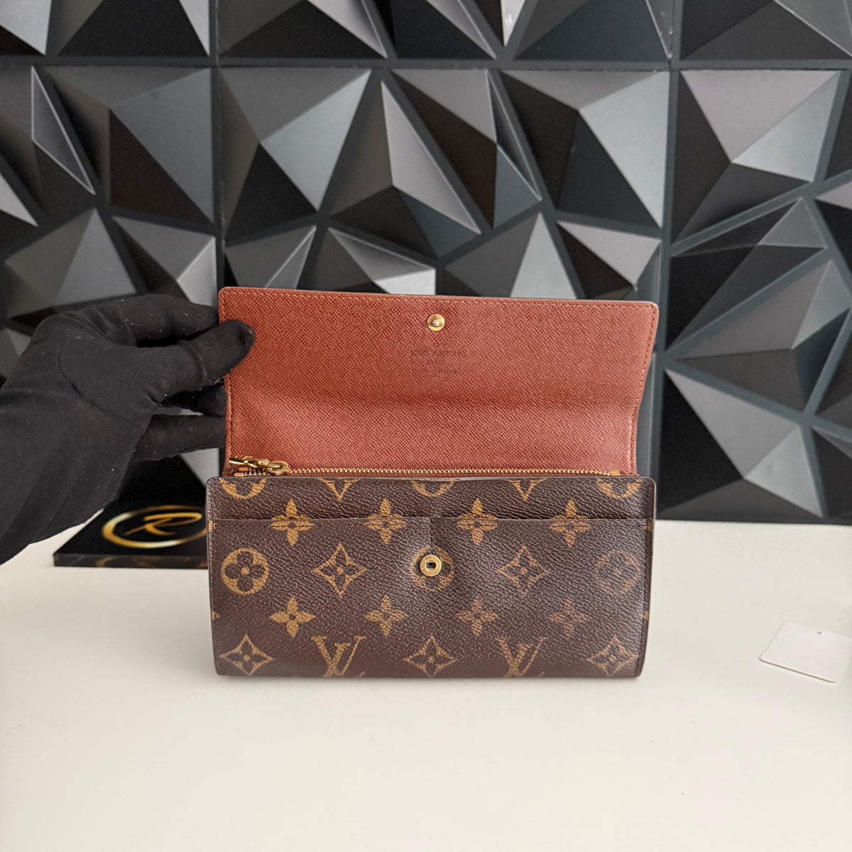 Louis Vuitton Sarah Wallet TH0045
