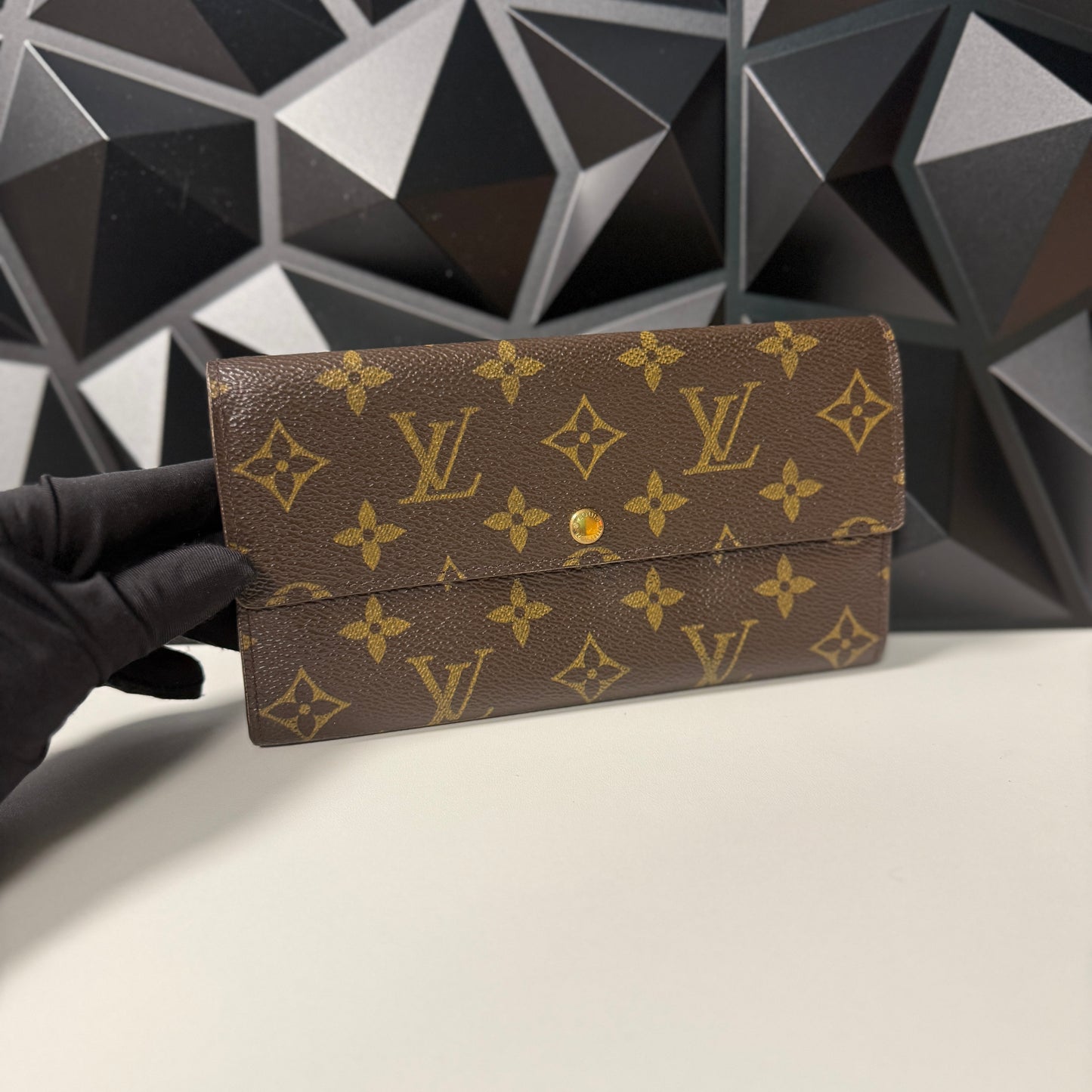 Louis Vuitton Sarah Wallet