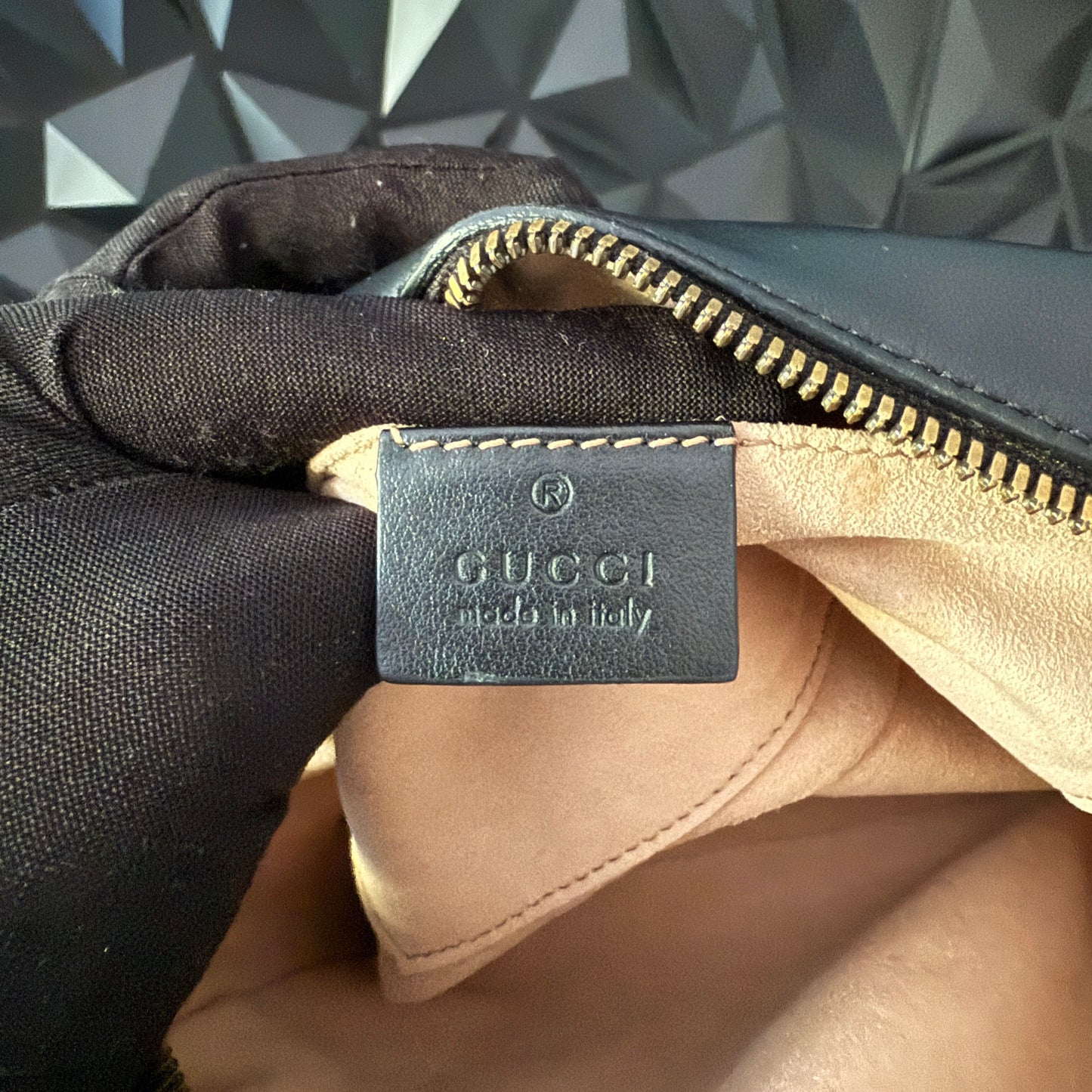 Gucci GG Marmont Camera Bag, Small