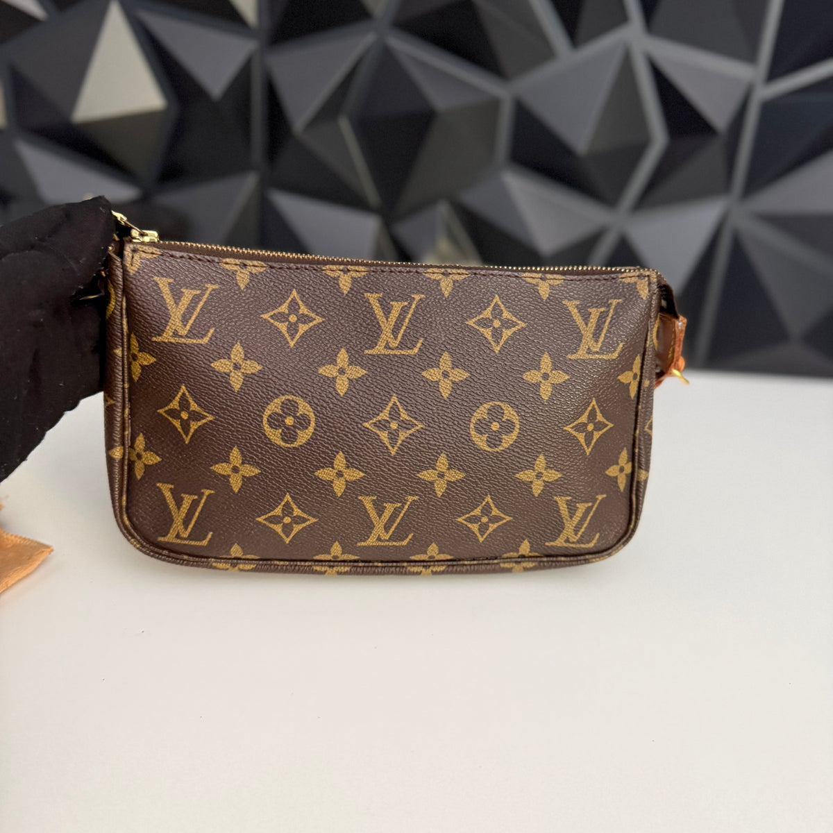 Louis Vuitton Pochette Accessoires