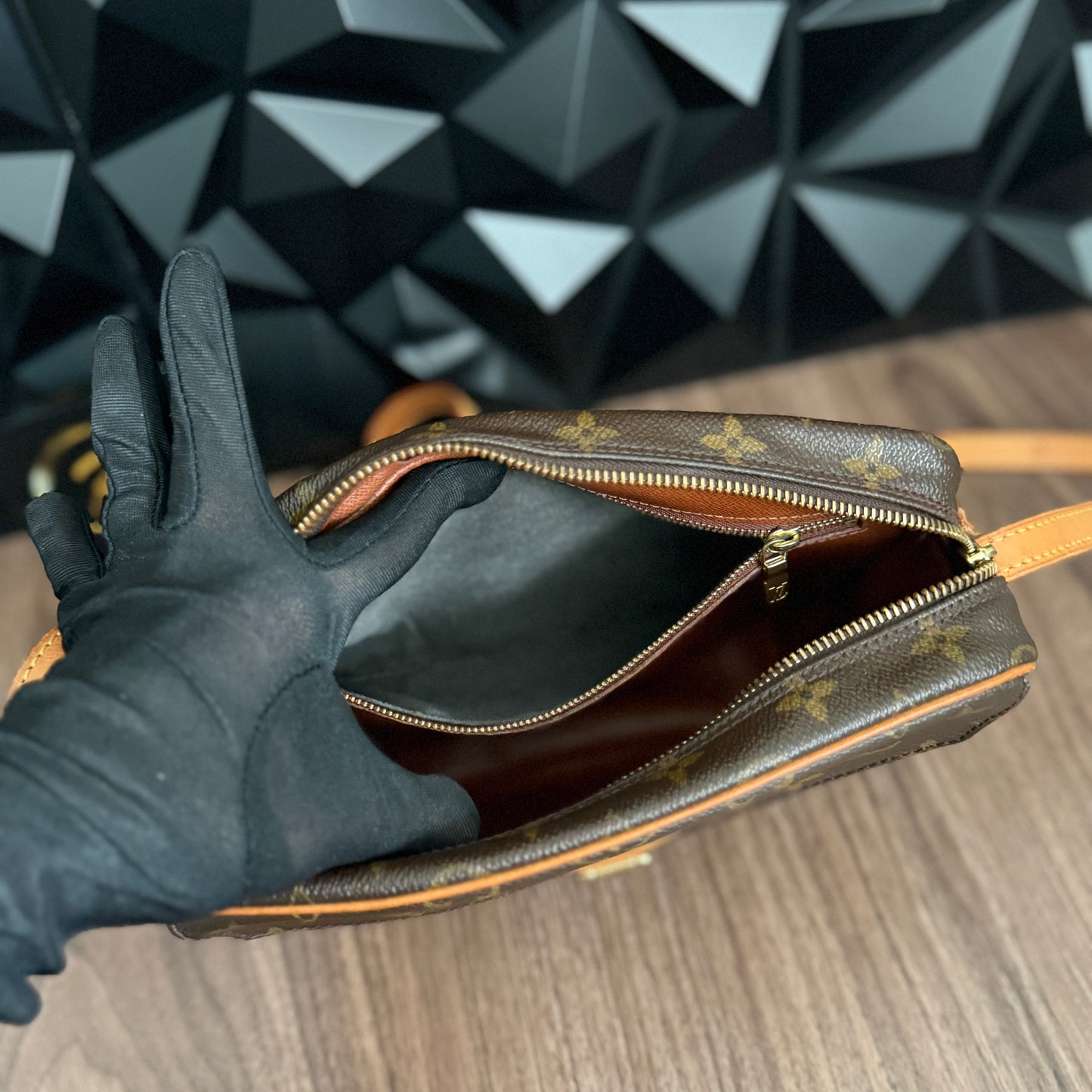 Louis Vuitton Jeune Fille MM