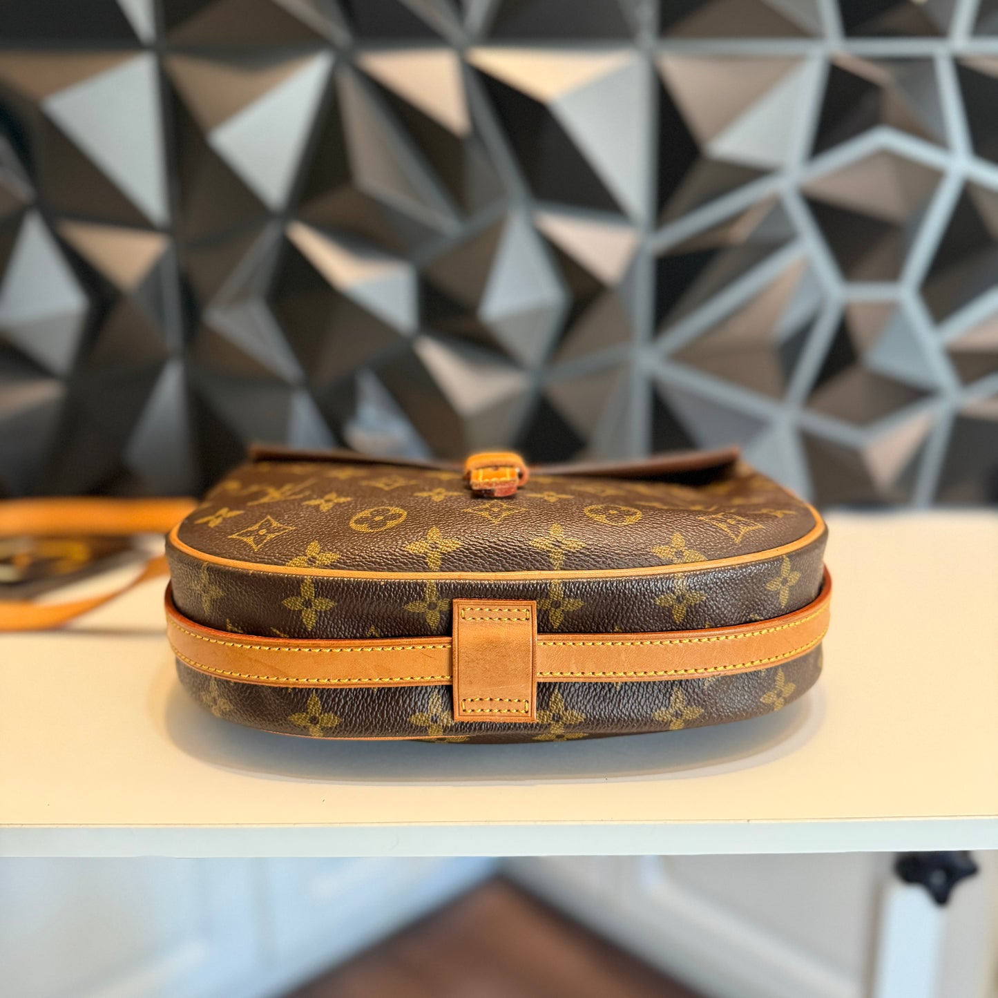 Louis Vuitton Jeune Fille MM TH0914