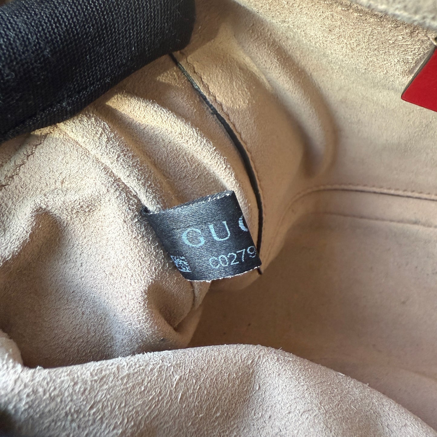 Gucci Marmont Small Matelassé shoulder / crossbody bag