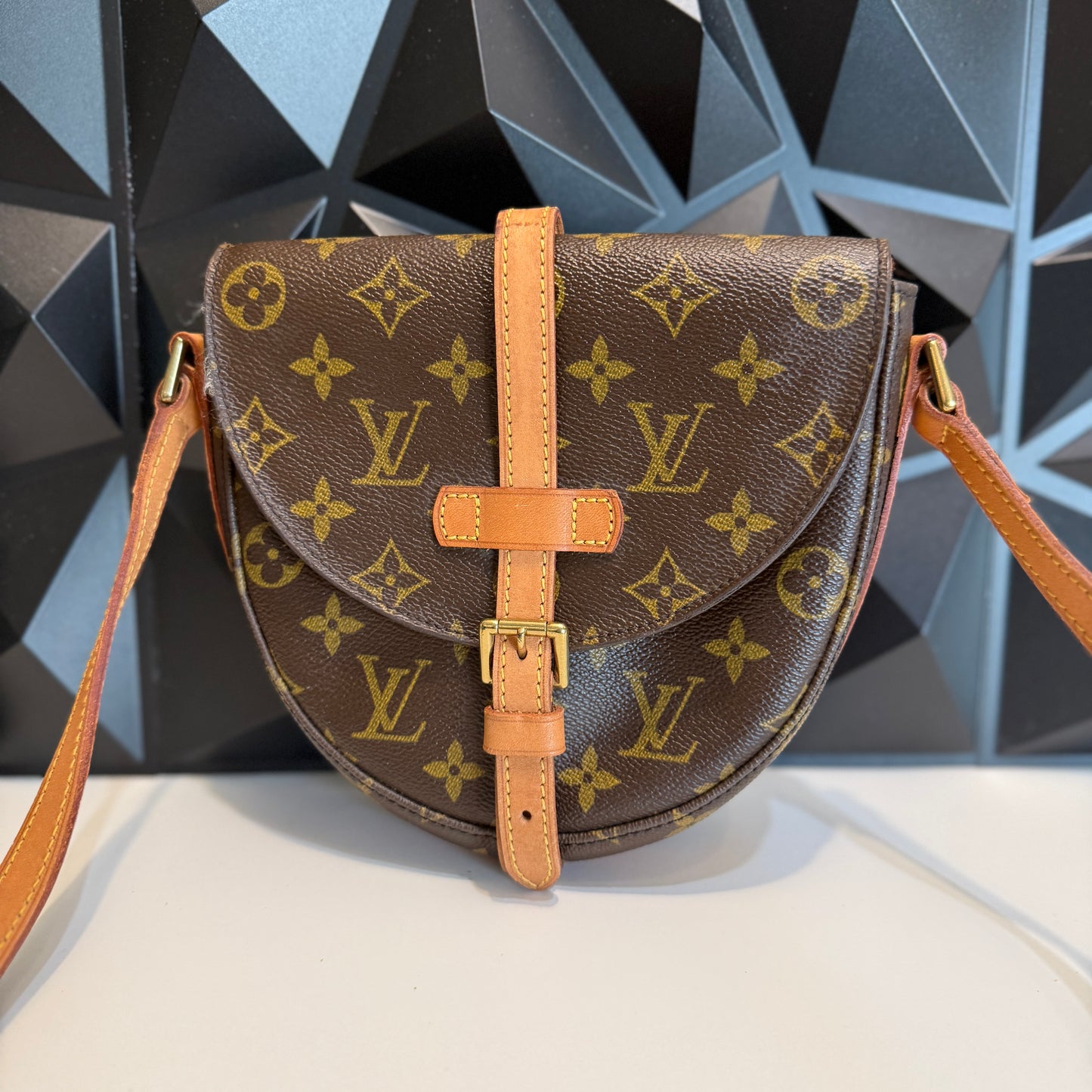 Louis Vuitton Chantilly PM