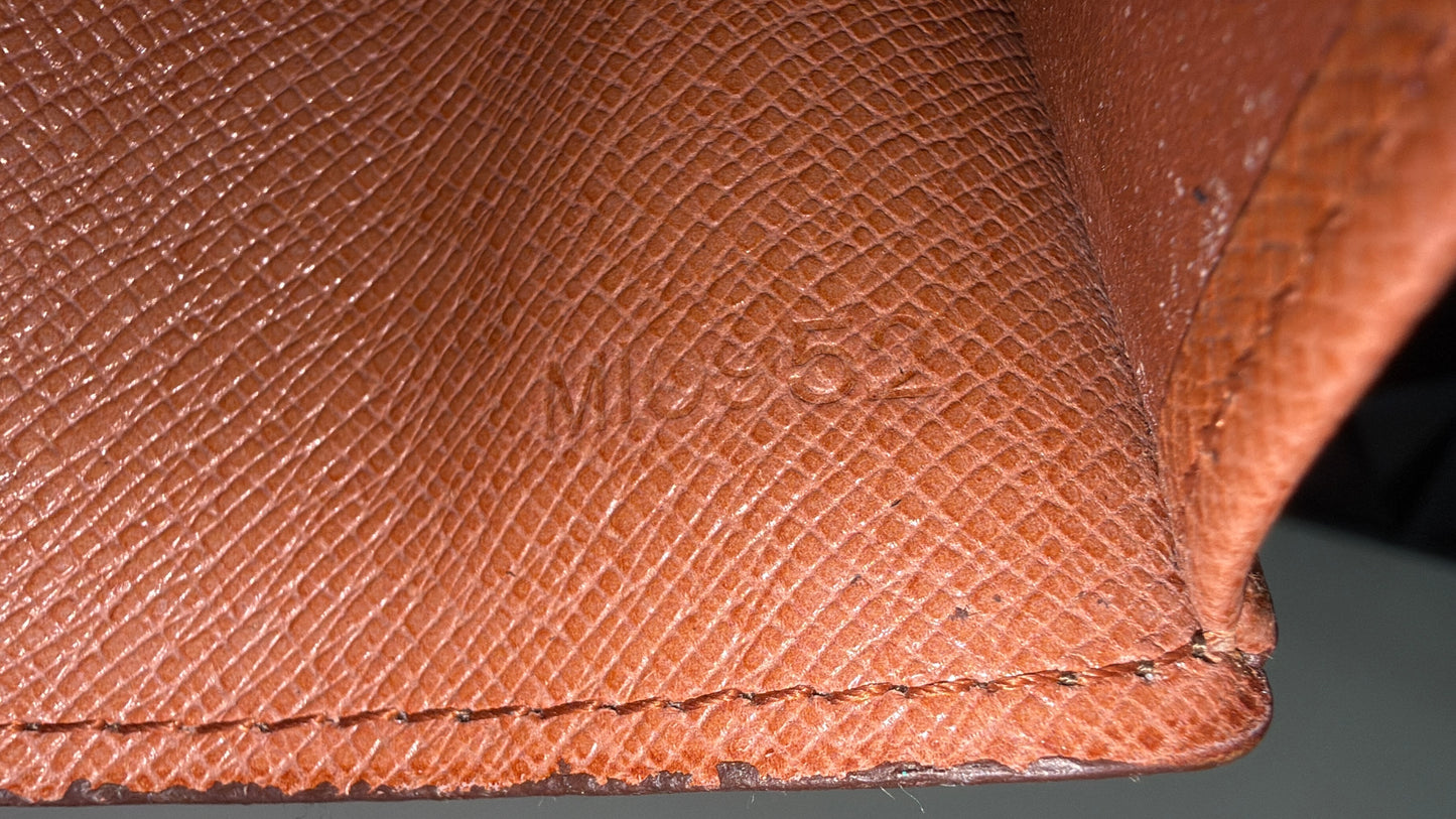 Louis Vuitton Mens Bifold Wallet